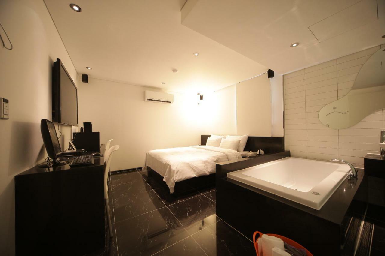 Hotel Pop Jongno Seoel Buitenkant foto